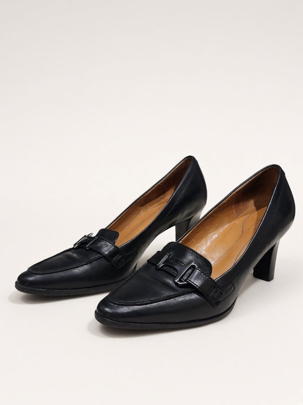 Rockport Total Motion Black Leather Bit Pumps SIZE 8